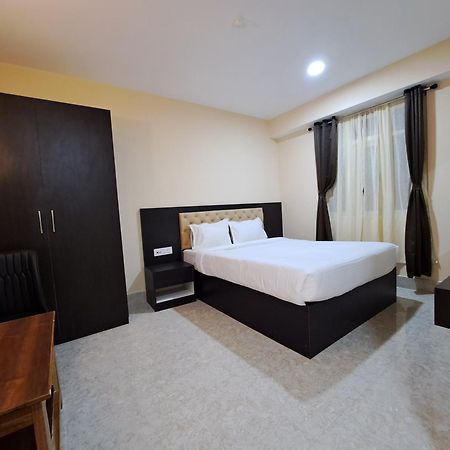Snow White Retreat Hotel And Restaurant 강토크 외부 사진