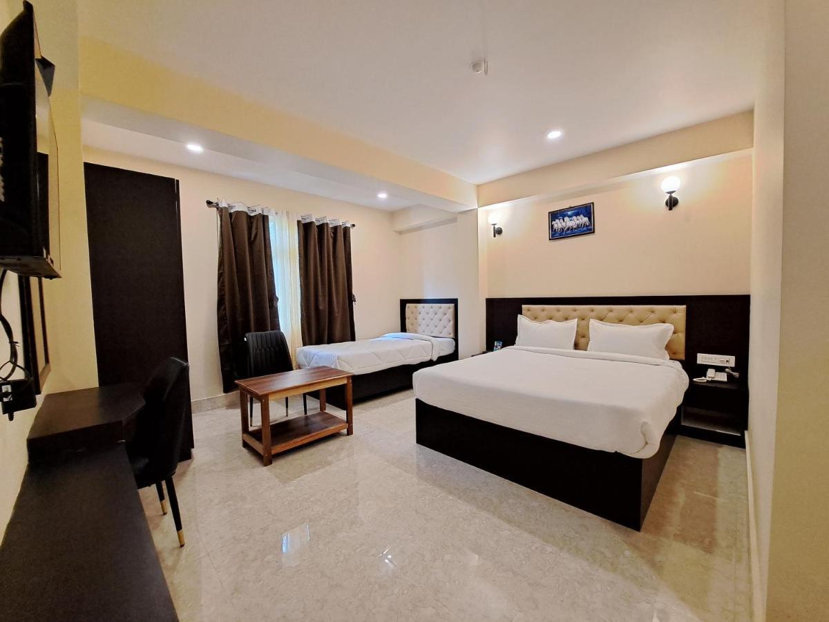 Snow White Retreat Hotel And Restaurant 강토크 외부 사진