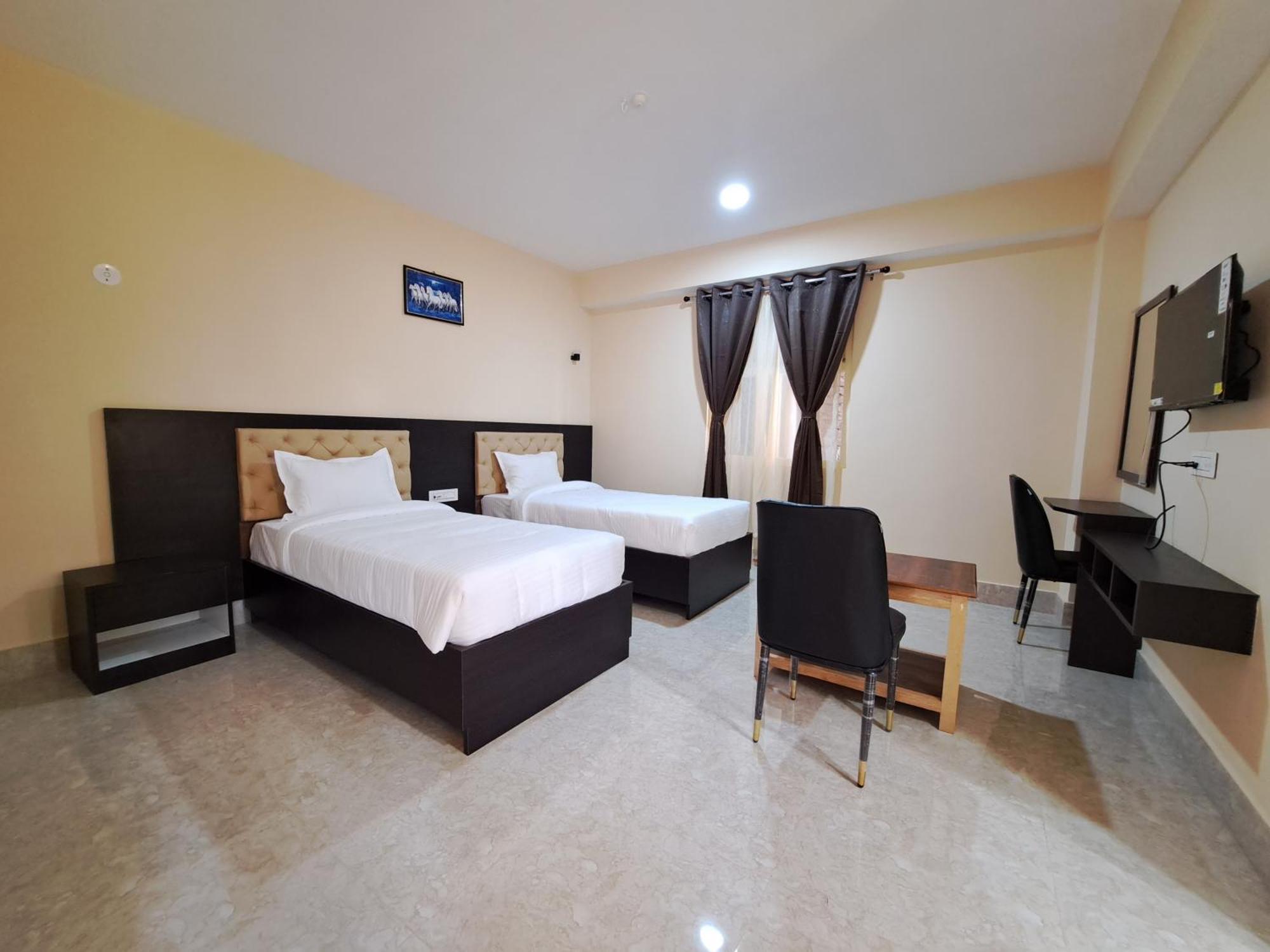 Snow White Retreat Hotel And Restaurant 강토크 외부 사진